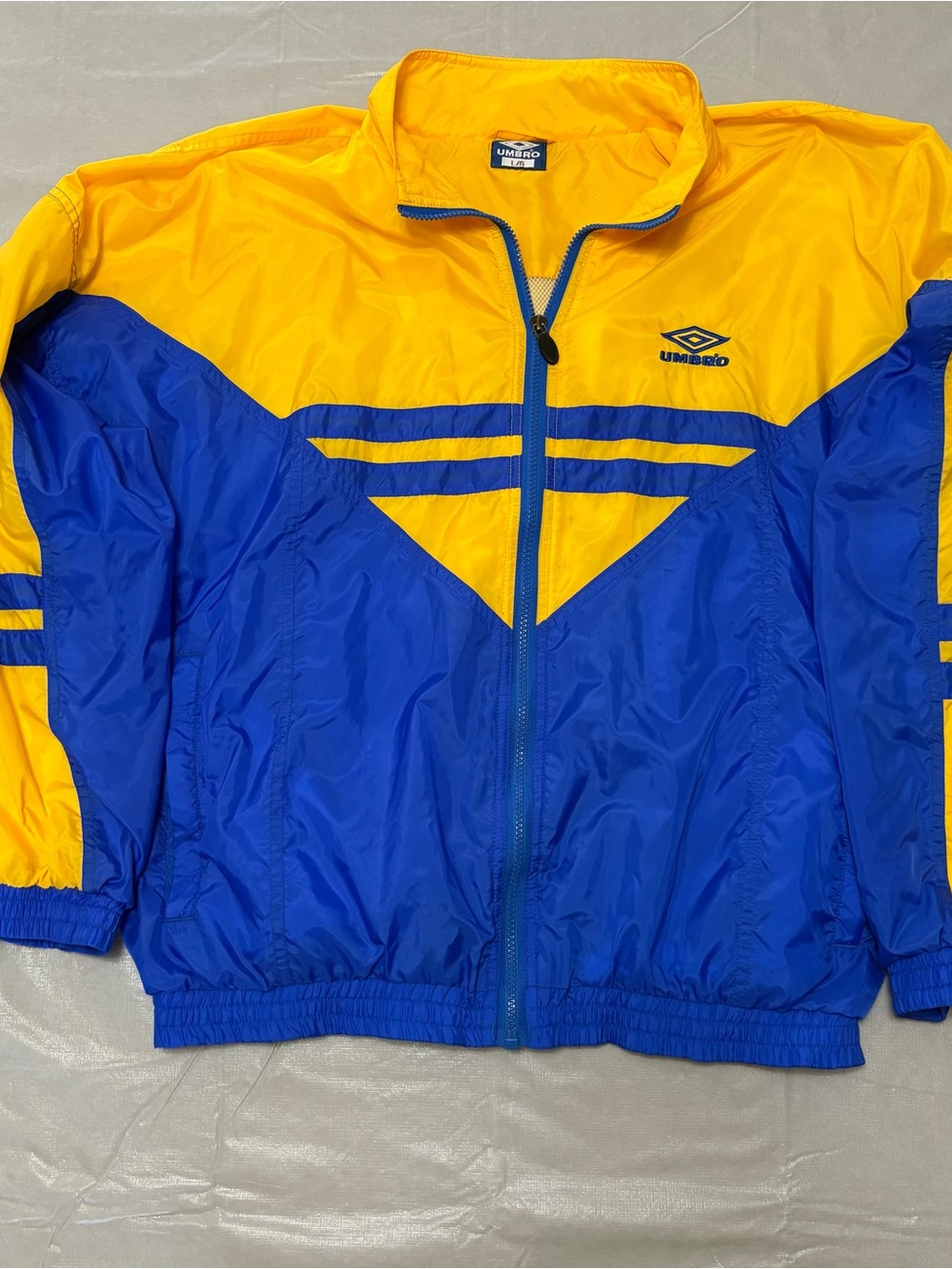 Vintage 90s Umbro Windbreaker